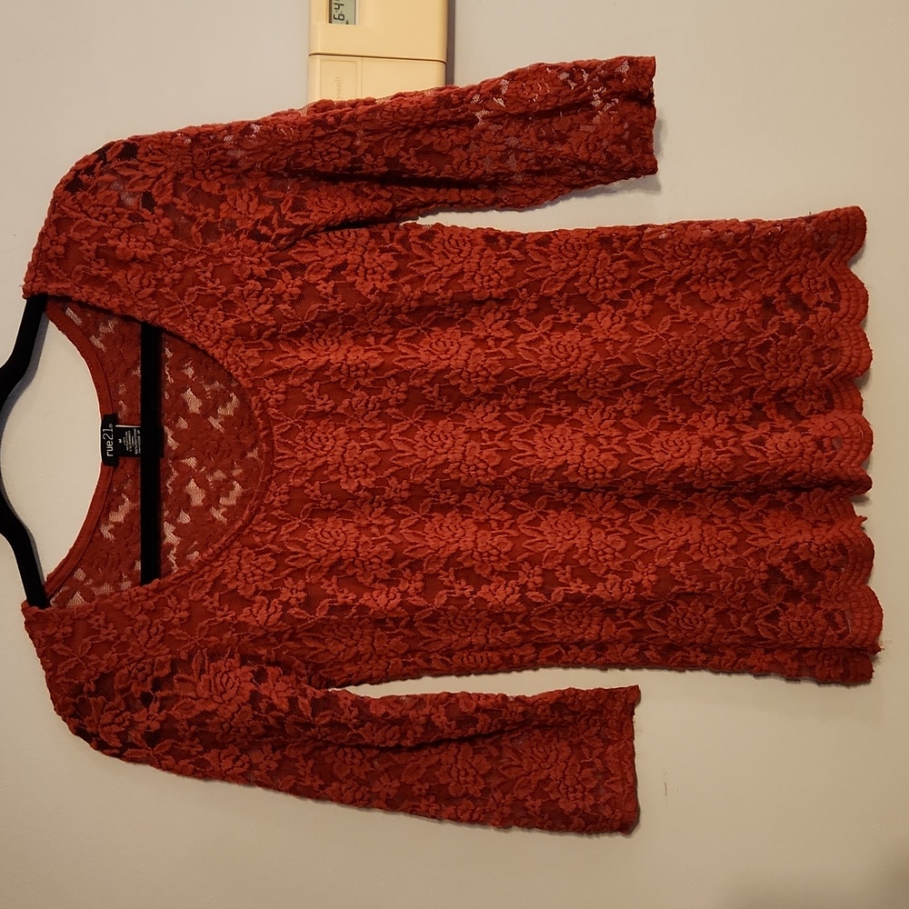 Medium rue21 orange 3/4 sleeve lace shirt
